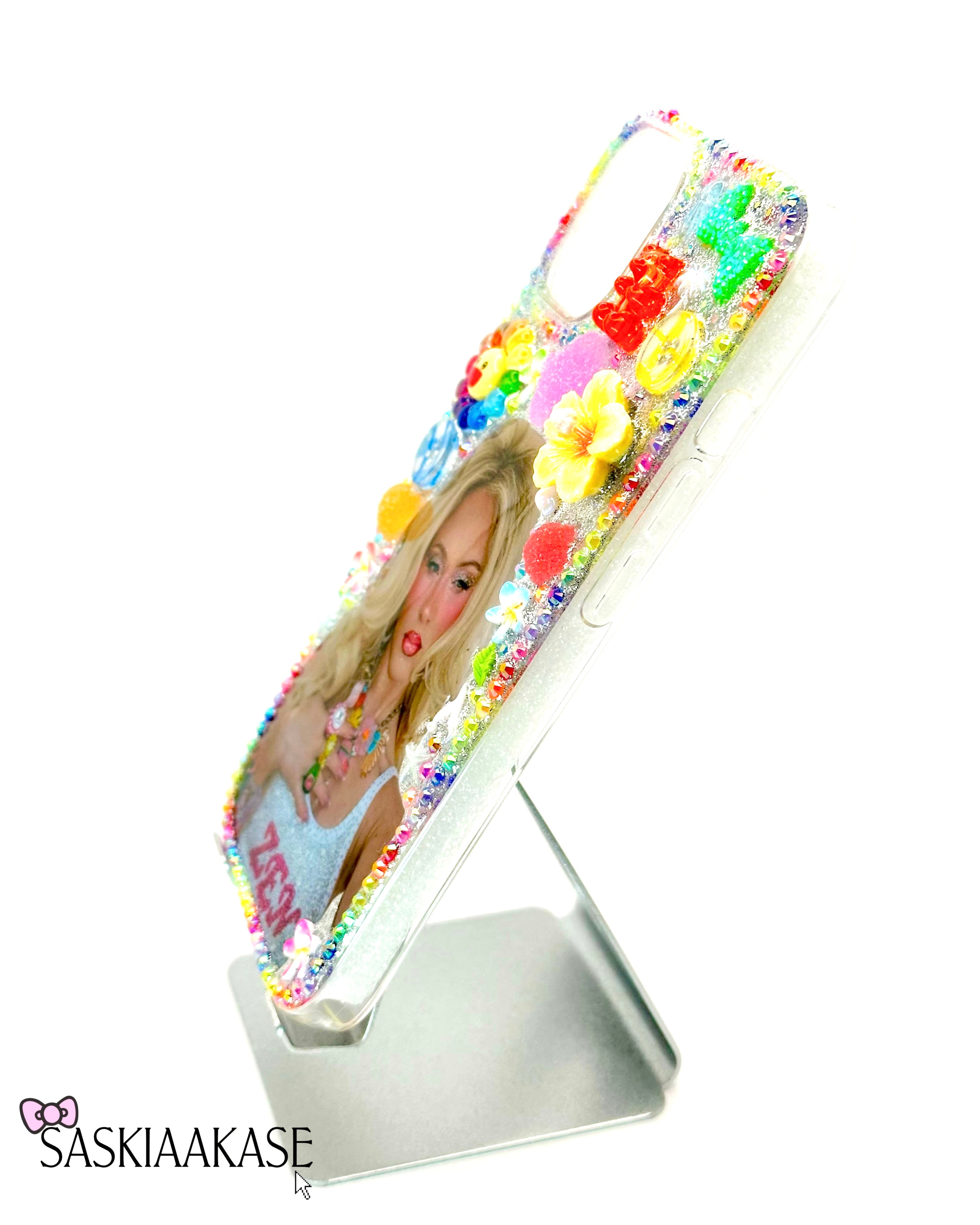 Coque iPhone 15 unique - Zara Larsson🌈