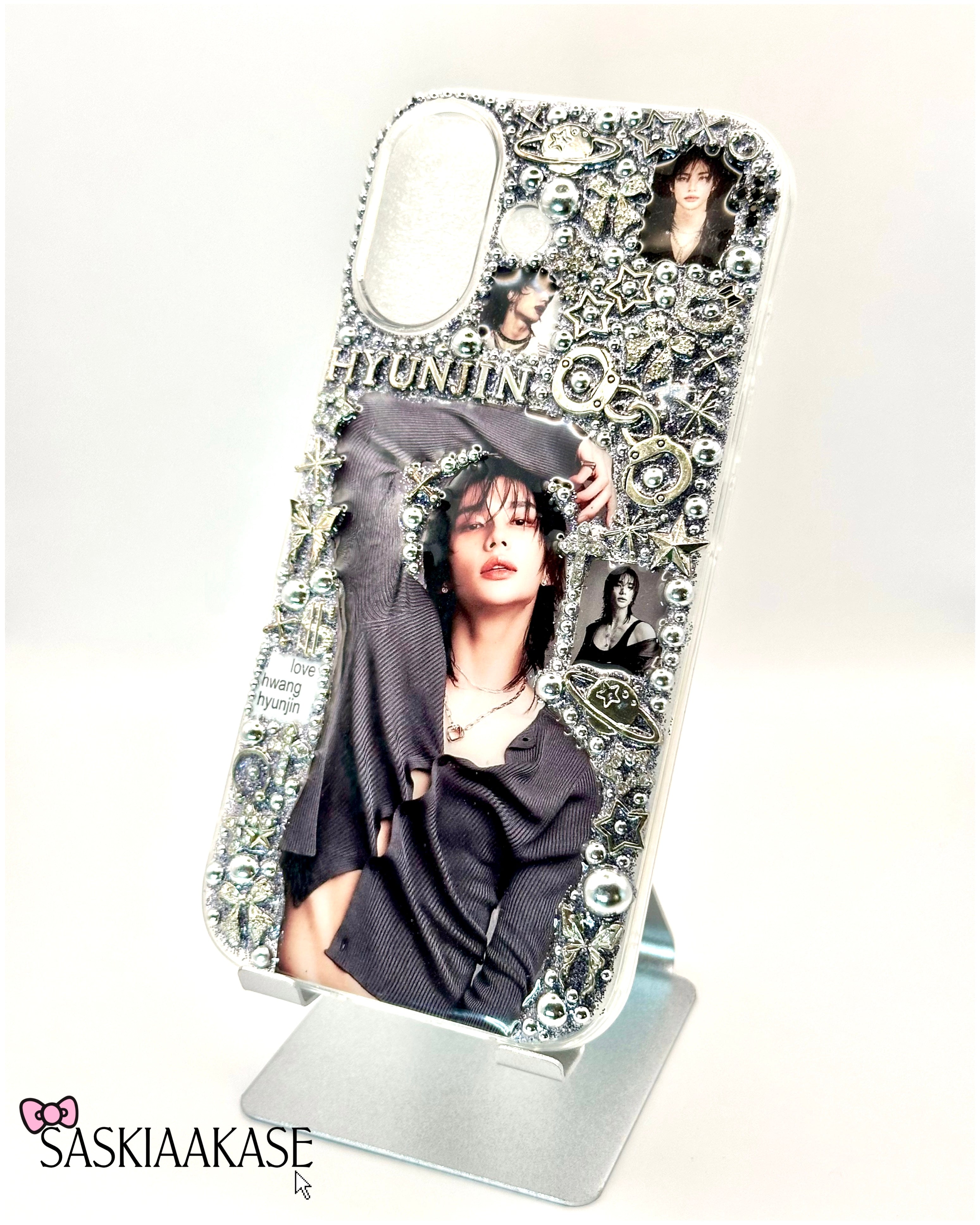 Unique iPhone 17 case - Hyunjin from StrayKids🩶