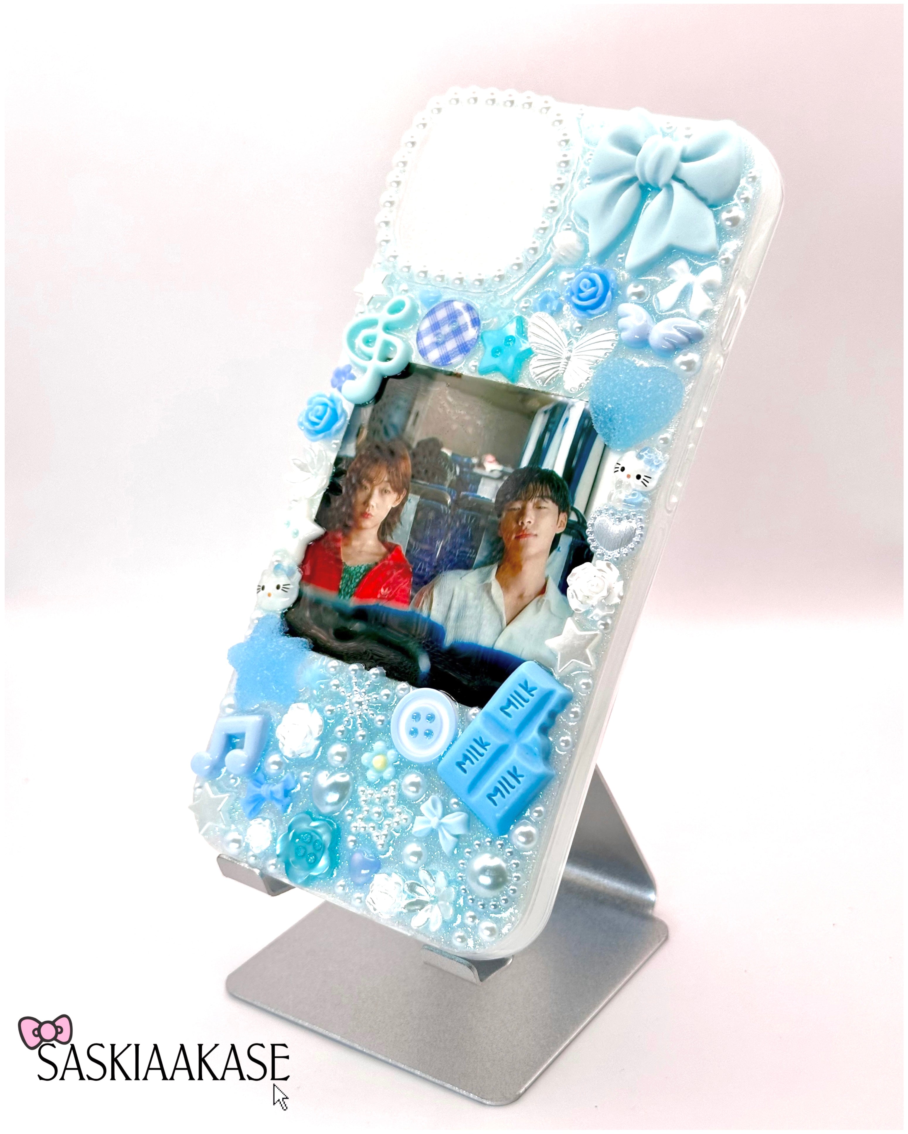 Unique iPhone 13/14 Case - Jae-mi and Hae-jo (Mr. Plankton)🩵