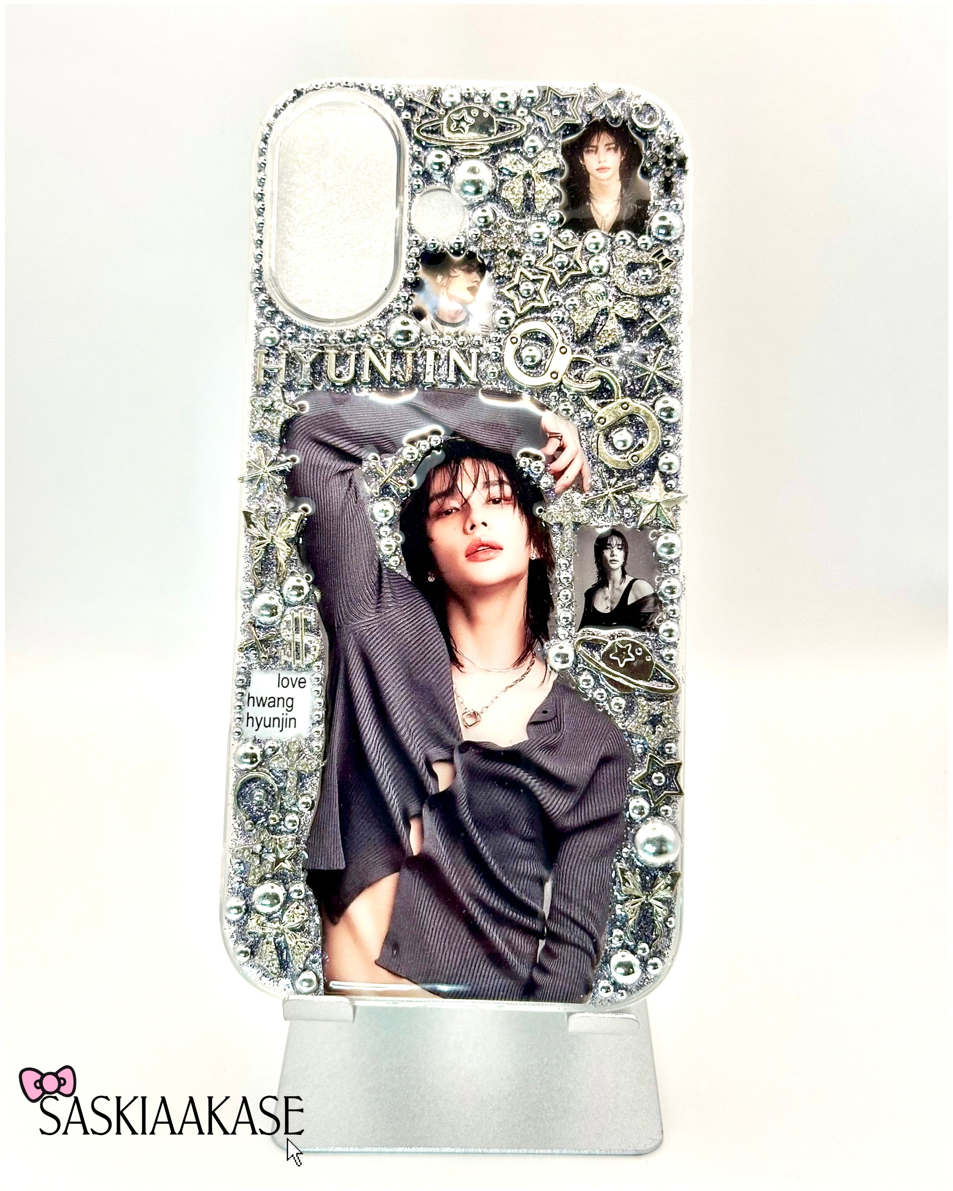 Unique iPhone 17 case - Hyunjin from StrayKids🩶